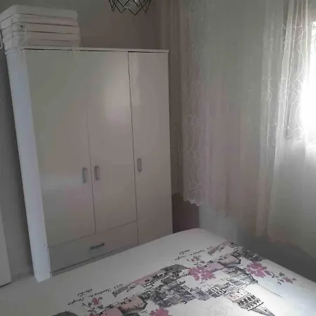 Apartamento Suitable Family With Garden