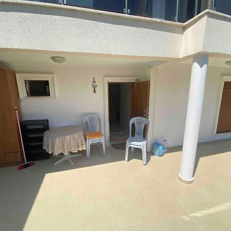 Suitable Family With Garden *